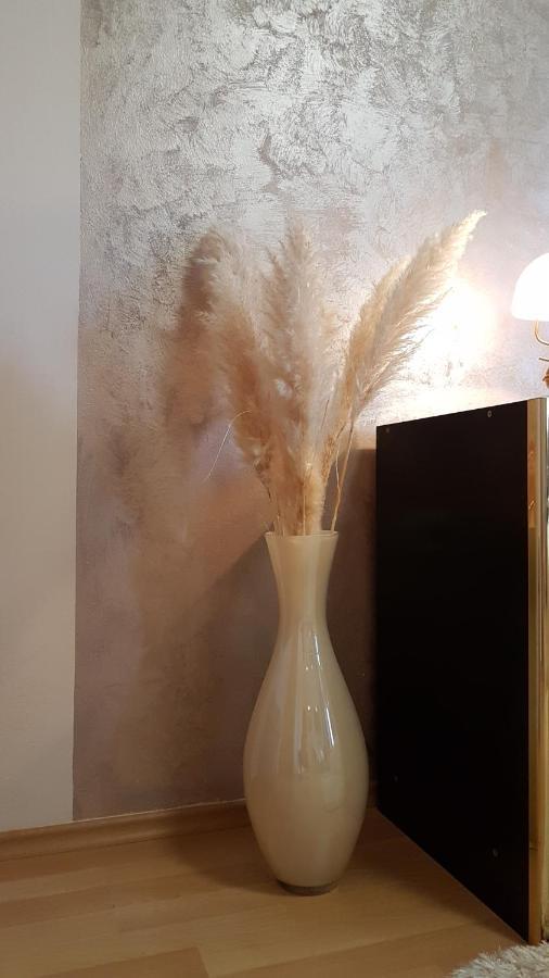 Apartmani Diva Malinska Bagian luar foto
