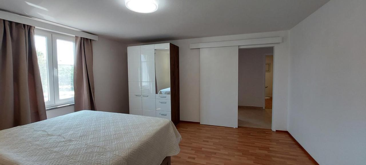 Apartmani Diva Malinska Bagian luar foto